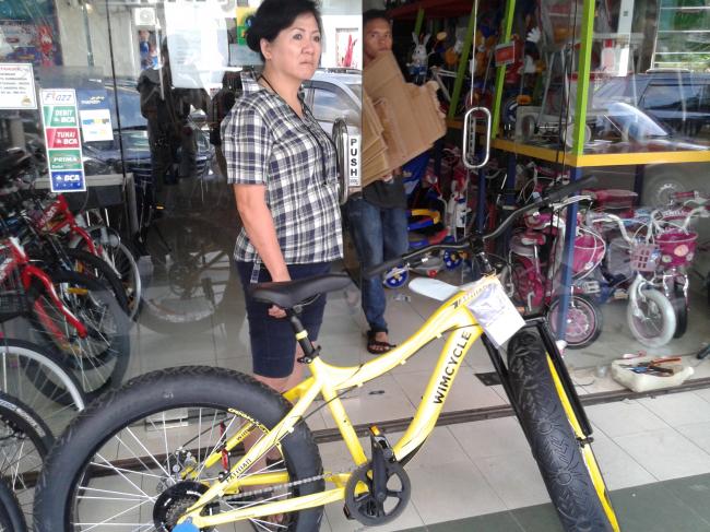 Sepeda Wimcycle Ini Lebih Enak Dikendarai di Jalan Berpasir